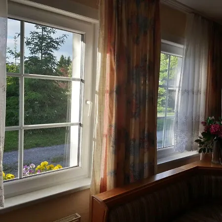 Basthaus - Wohnen In Der Natur Apartment