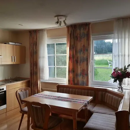 Apartment Basthaus - Wohnen In Der Natur Elend