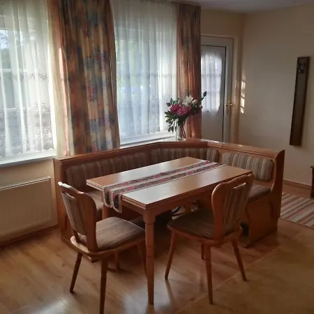 Basthaus - Wohnen In Der Natur Apartment *
